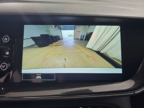 Used 2023 Buick Envision Preferred FWD image 29