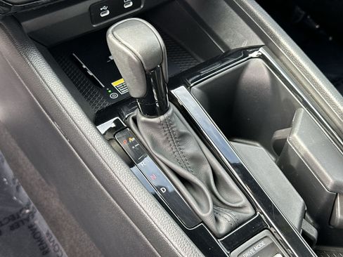 Used 2025 Honda Accord Sport image 19