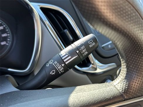 Used 2022 Chevrolet Equinox LT image 20