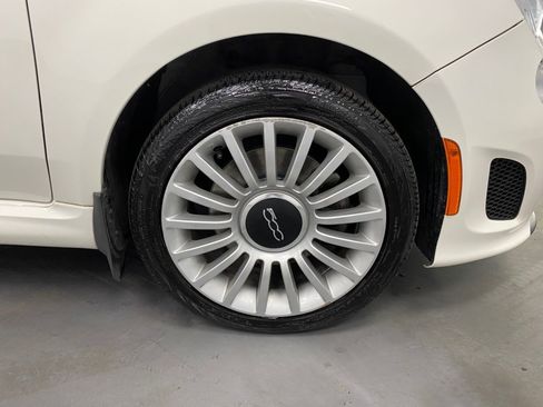 Used 2018 FIAT 500 Lounge FWD image 16