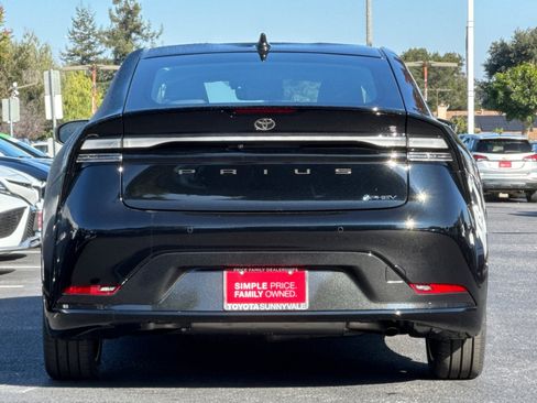 New 2026 Toyota Prius Plug-In Hybrid image 8