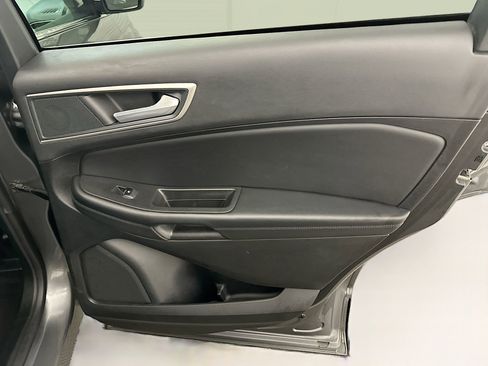 Used 2024 Ford Edge SEL AWD/4WD image 30