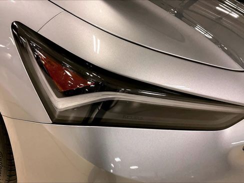 Used 2024 Acura Integra image 25