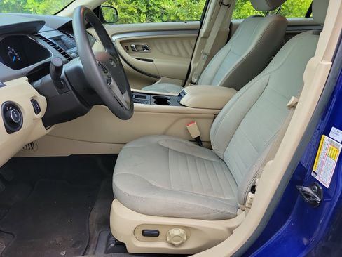 Used 2013 Ford Taurus SE image 12
