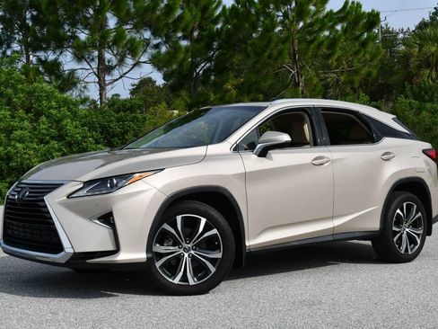 Used 2019 Lexus RX 350 AWD w/ Navigation Package image 22