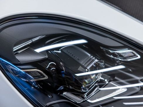 Used 2025 Porsche 718 Cayman GT4 RS w/ Weissach Package image 15