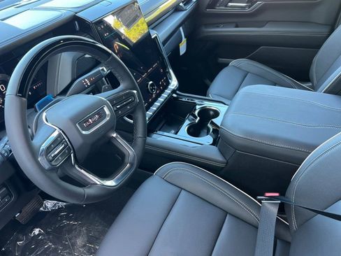 New 2026 GMC Yukon Elevation AWD/4WD image 7