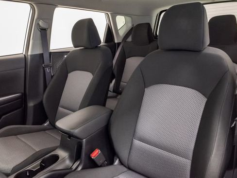 Used 2023 Kia Soul S FWD image 9