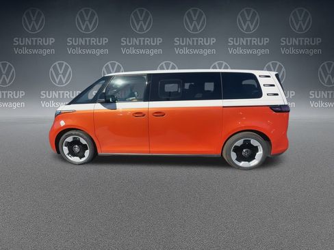 New 2025 Volkswagen ID. Buzz Pro S Plus RWD image 13