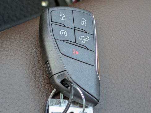 New 2026 GMC Sierra 1500 Denali w/ Denali Reserve Package image 36