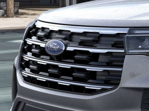 New 2026 Ford Explorer Active AWD/4WD image 17