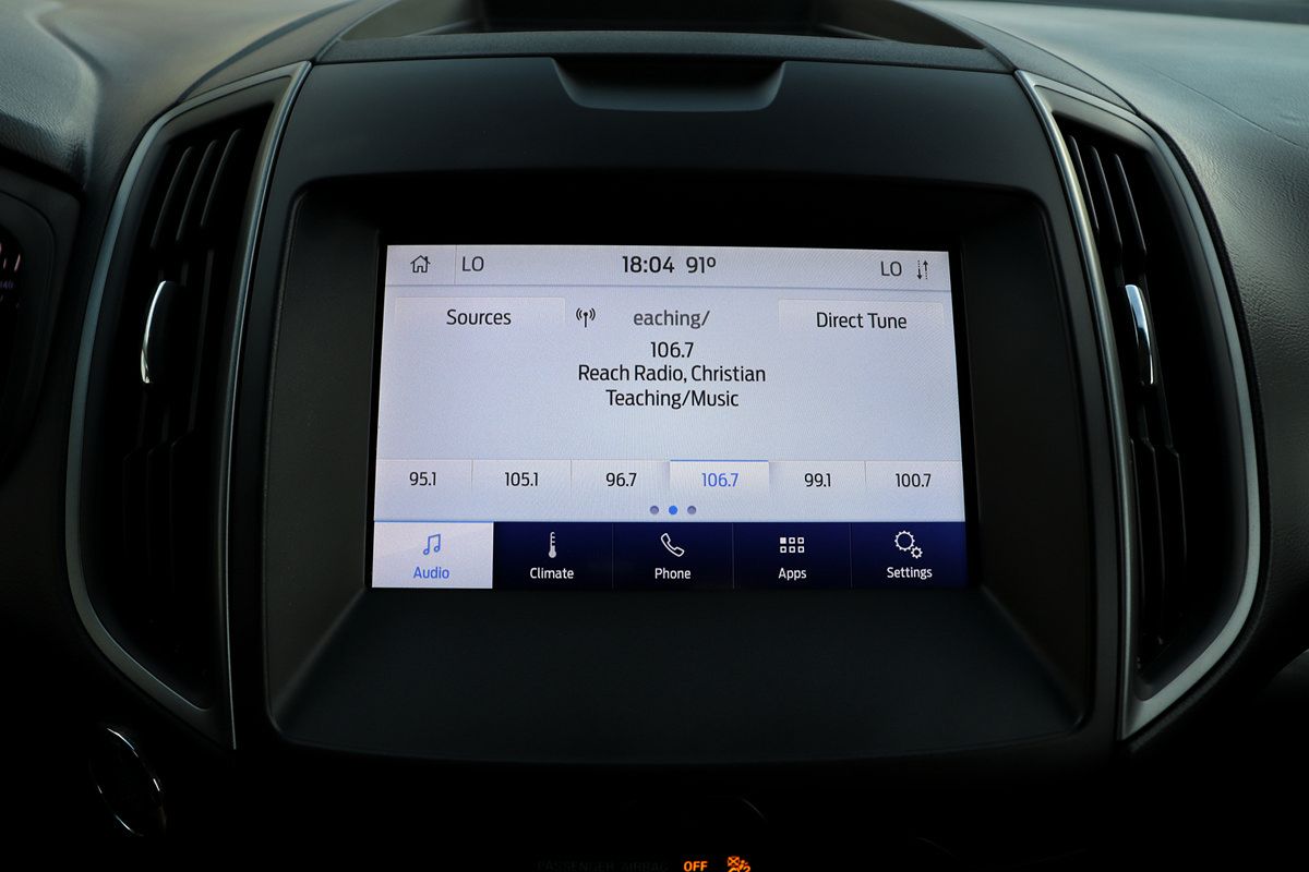 Used 2020 Ford Edge SE FWD image 34