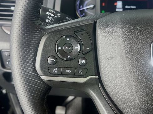 Used 2024 Honda Passport EX-L image 17