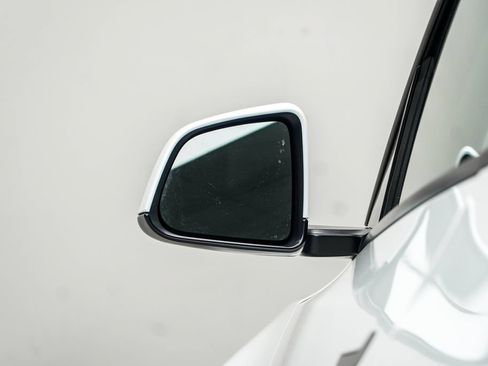 Used 2020 Tesla Model Y Long Range AWD/4WD image 14