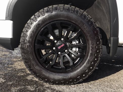 Used 2022 GMC Sierra 1500 AT4X image 53