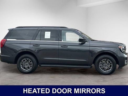 Used 2025 Ford Expedition Active AWD/4WD image 7