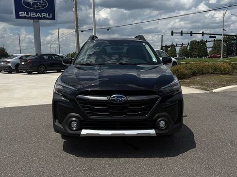 Certified 2024 Subaru Outback Limited AWD/4WD image 2