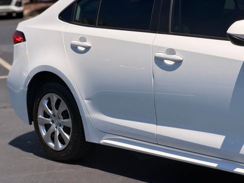 Used 2024 Toyota Corolla LE FWD image 8