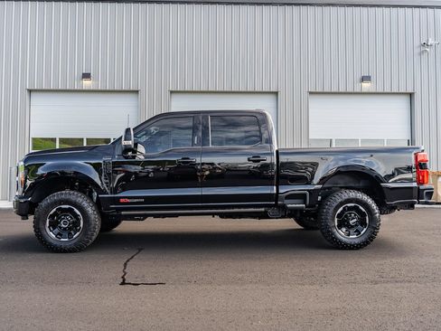 Certified 2026 Ford F250 Platinum w/ Tremor Off-Road Package AWD/4WD image 4