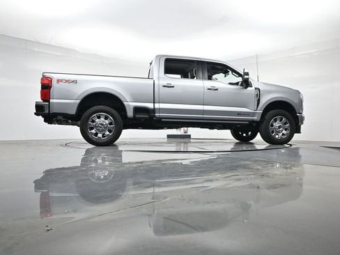 Certified 2024 Ford F350 Lariat w/ Lariat Ultimate Package AWD/4WD image 30