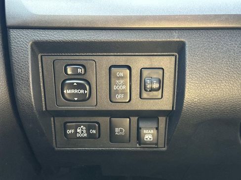 Used 2020 Toyota Tundra SR5 w/ TRD Sport Package AWD/4WD image 26