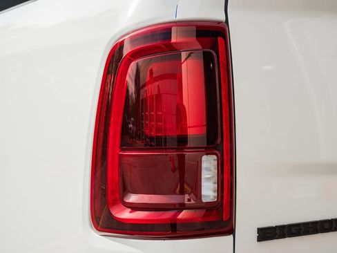 New 2026 RAM 2500 Big Horn AWD/4WD image 7