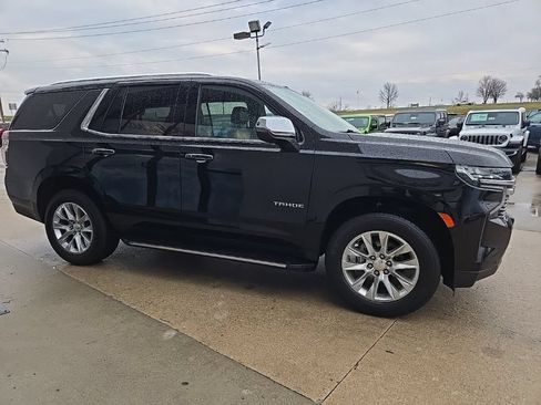 Used 2024 Chevrolet Tahoe Premier AWD/4WD image 13