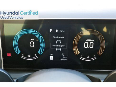 Certified 2025 Hyundai Tucson SEL AWD/4WD image 17