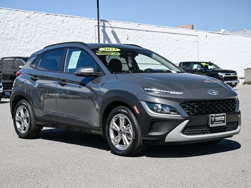 Used 2023 Hyundai Kona SEL AWD/4WD image 1