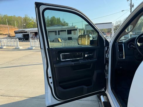 Used 2012 RAM 2500 Limited image 21