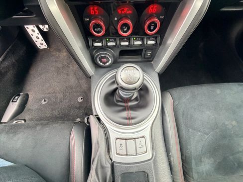 Used 2017 Subaru BRZ Limited w/ Performance Package image 16