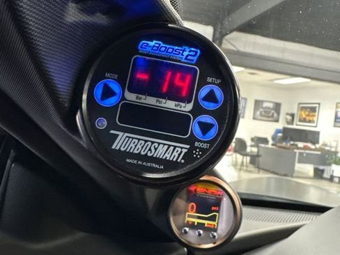 Used 2017 Chevrolet Camaro LT RWD image 35