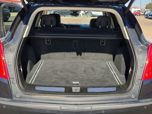Used 2019 Cadillac XT5 Luxury image 9