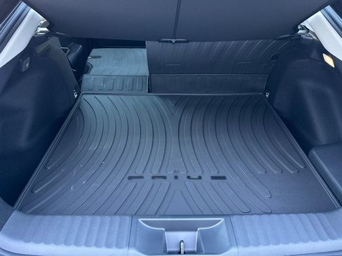 New 2026 Toyota Prius Plug-In Hybrid FWD image 16