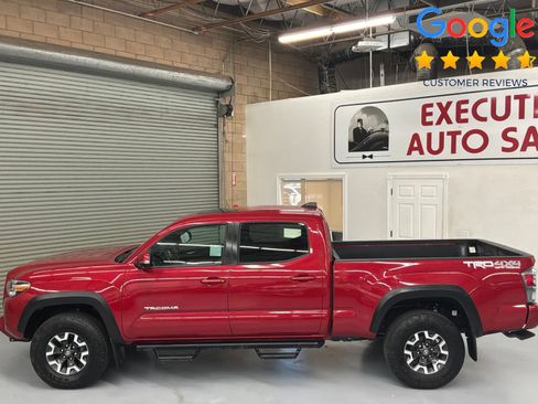 Used 2023 Toyota Tacoma TRD Off-Road w/ TRD Premium Off Road Package AWD/4WD image 8