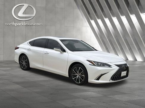 Certified 2023 Lexus ES 350 w/ Premium Package FWD image 5