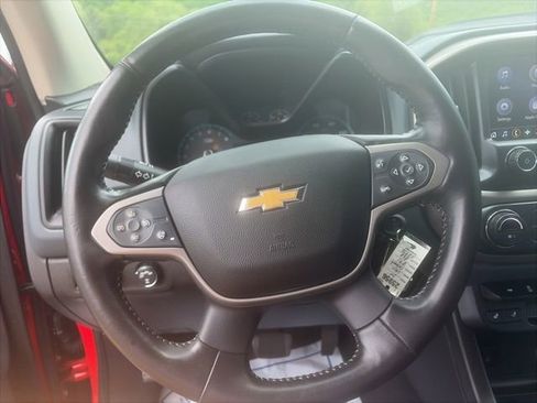 Used 2020 Chevrolet Colorado Z71 AWD/4WD image 12