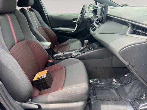 Used 2023 Toyota Corolla SE w/ Carpet Mat Package (TMS) FWD image 15