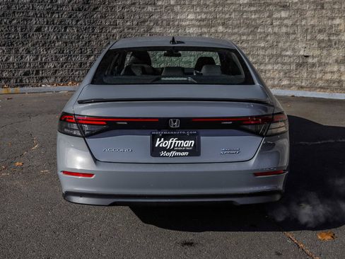 Certified 2023 Honda Accord Sport image 8