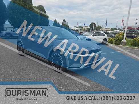 Used 2024 Hyundai Ioniq 5 Limited AWD/4WD image 2