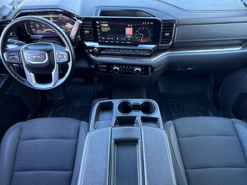 Used 2024 GMC Sierra 1500 Elevation AWD/4WD image 15