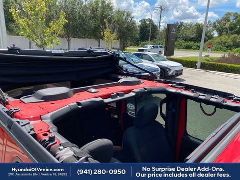 Used 2021 Jeep Wrangler Unlimited Sport AWD/4WD image 27