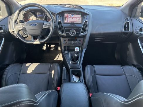 Used 2015 Ford Focus ST w/ Equipment Group 402A image 11