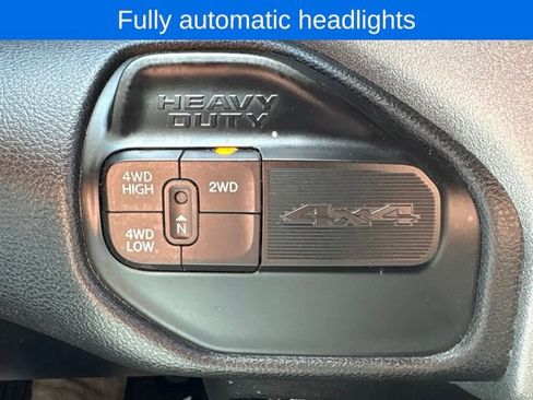 Used 2024 RAM 3500 Tradesman w/ Chrome Appearance Group AWD/4WD image 27