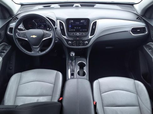 Used 2021 Chevrolet Equinox Premier image 12