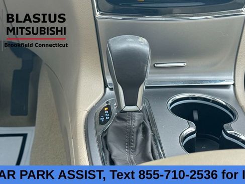 Used 2020 Jeep Grand Cherokee Overland image 20