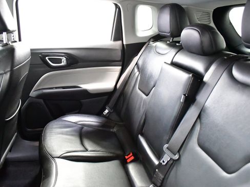 Used 2022 Jeep Compass Limited w/ Elite Group image 13