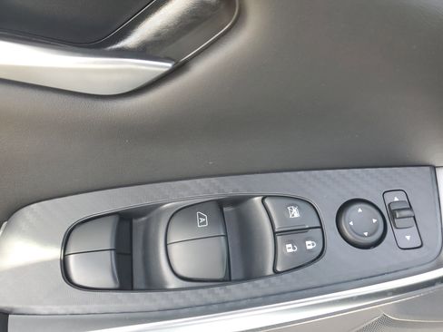 New 2025 Nissan Sentra SR w/ SR Premium Package image 19