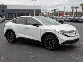 New 2026 Nissan Leaf Platinum+ video 2