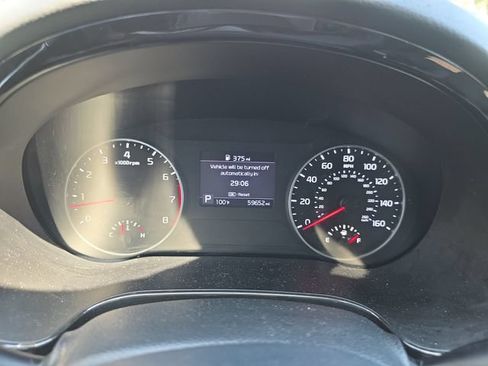 Used 2023 Kia Seltos S FWD image 34